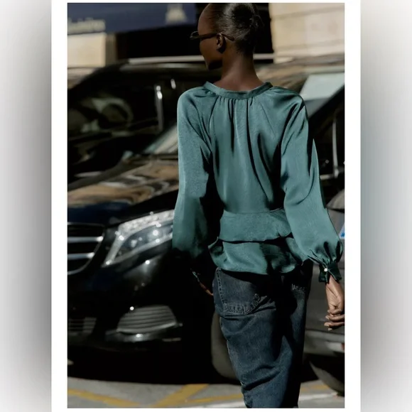 Zara RUFFLED BLOUSE - Picture 3 of 4